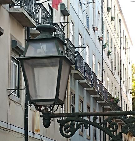 Апартаменты Casas Do Bairro Alto Лиссабон Экстерьер фото